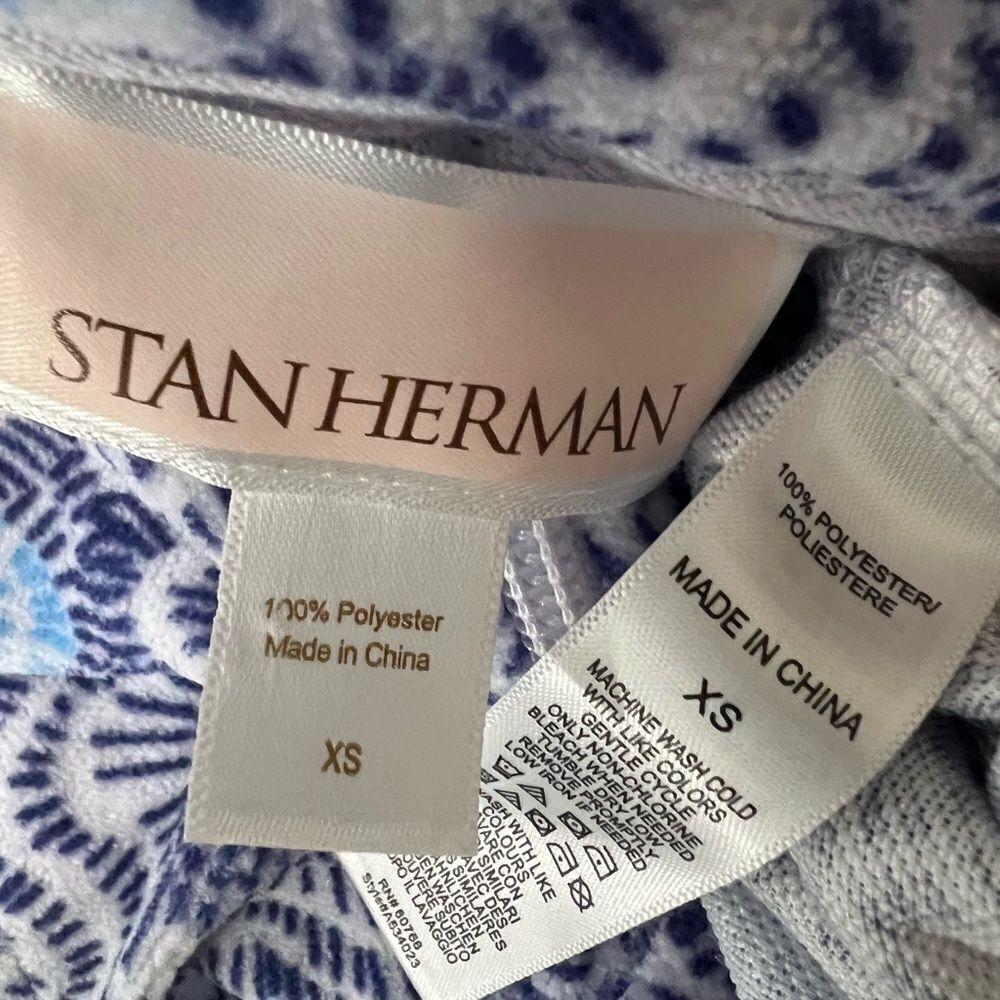 Stan Herman Blue Patterned Zip-Front Women's Robe - Picture 5 of 5